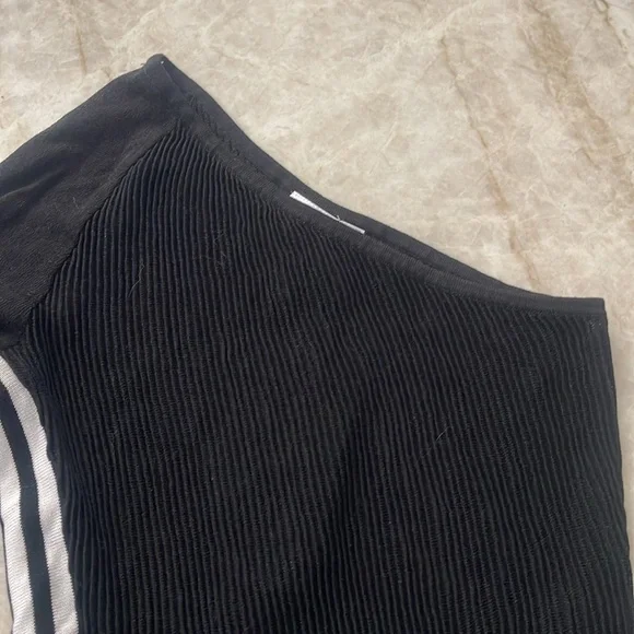 Adidas Bodysuit - Picture 3 of 4